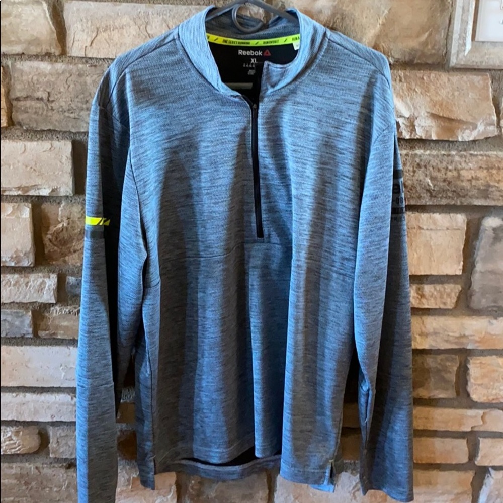 Reebok one series running shirt